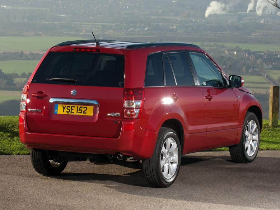  Suzuki Grand Vitara 3-Door 2008 года  (UK) (фото 12 из 15)